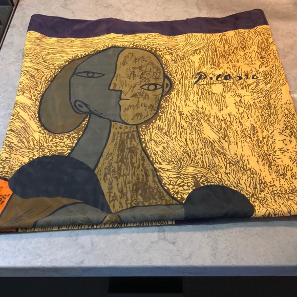 Bundle of 8 Fun Scarves - Picture 8 of 9